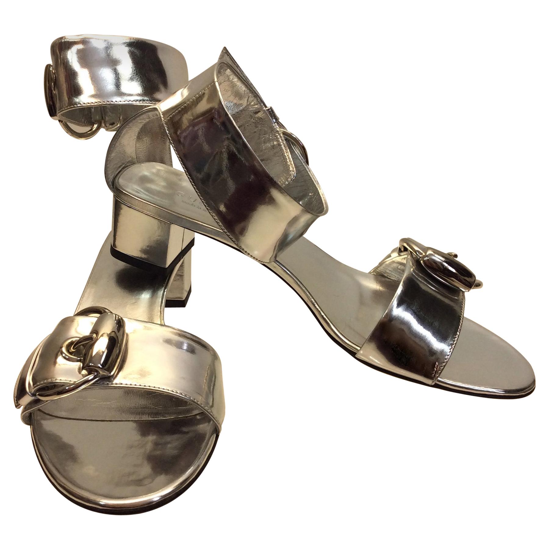 Gucci Silver Leather Sandal NEW For Sale