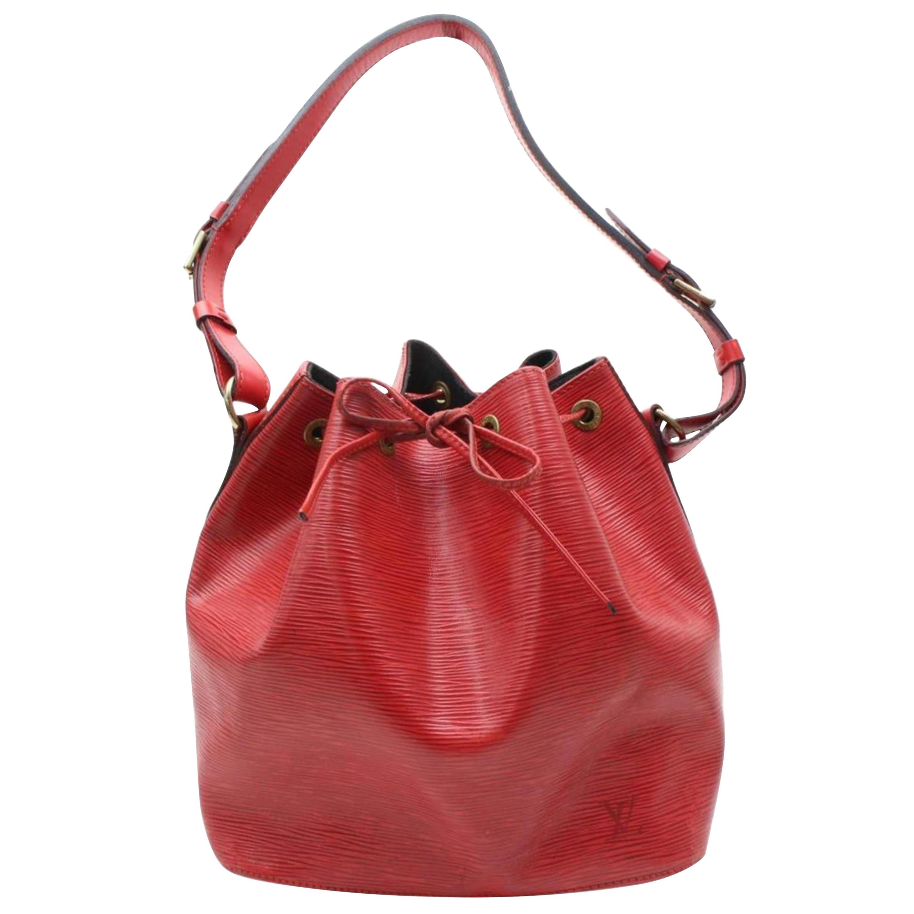 Louis Vuitton Epi Petit Noe Hobo 867986 Red Leather Shoulder Bag For Sale