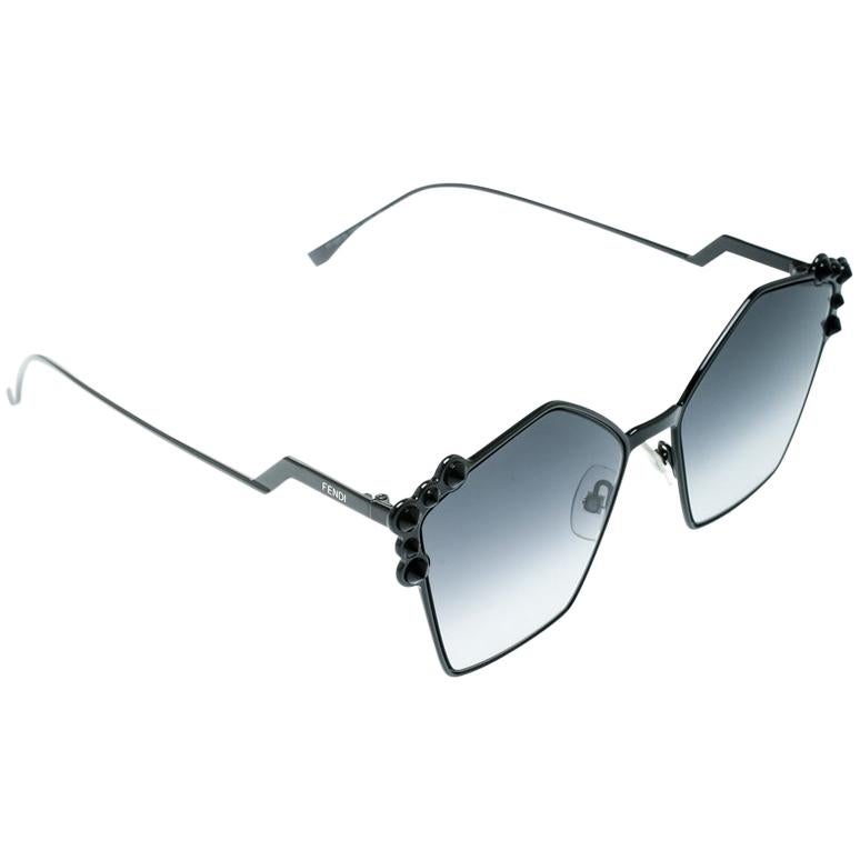 Fendi Black / Grey Gradient FF 0261/S Spike Studded Can Eye Geometric Sunglasses