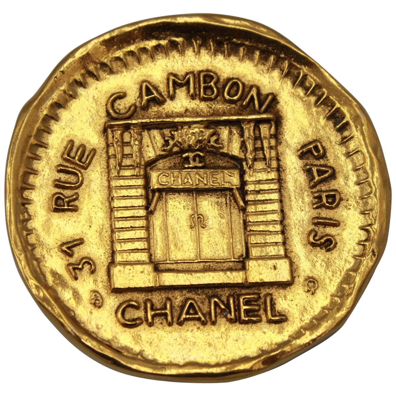 Vintage Gold Plated Chanel Brooch Rue Cambon For Sale