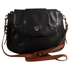 MCM Half Moon Messenger 869168 Black Leather Shoulder Bag