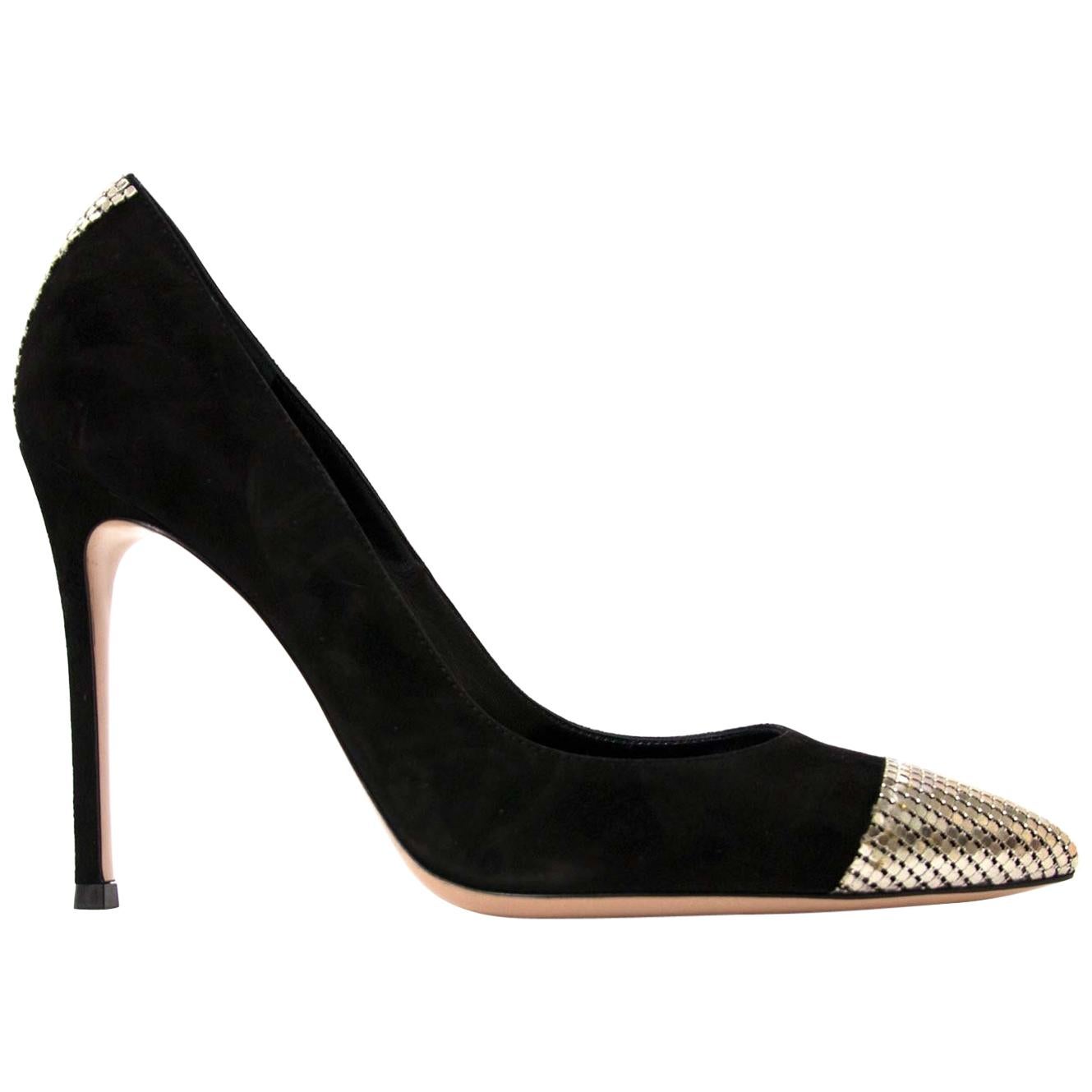 Gianvito Rossi Black Suede Metallic Detail Pumps - size 37.5 For Sale