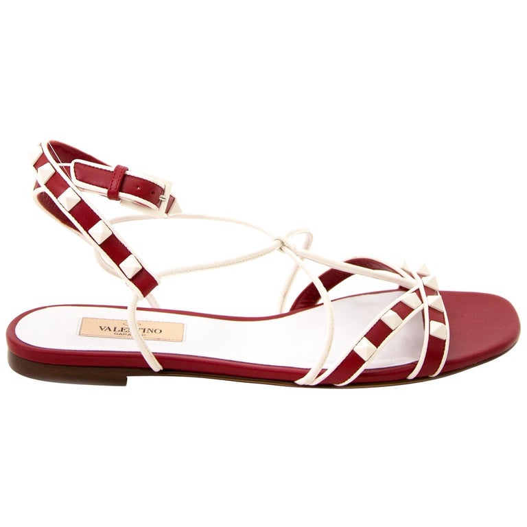 Valentino Red And White Rockstud Sandals - Size 37.5 For Sale at 1stDibs