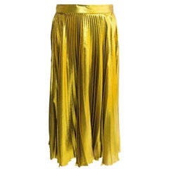 Gucci Gold Pleated Skirt - Size 44