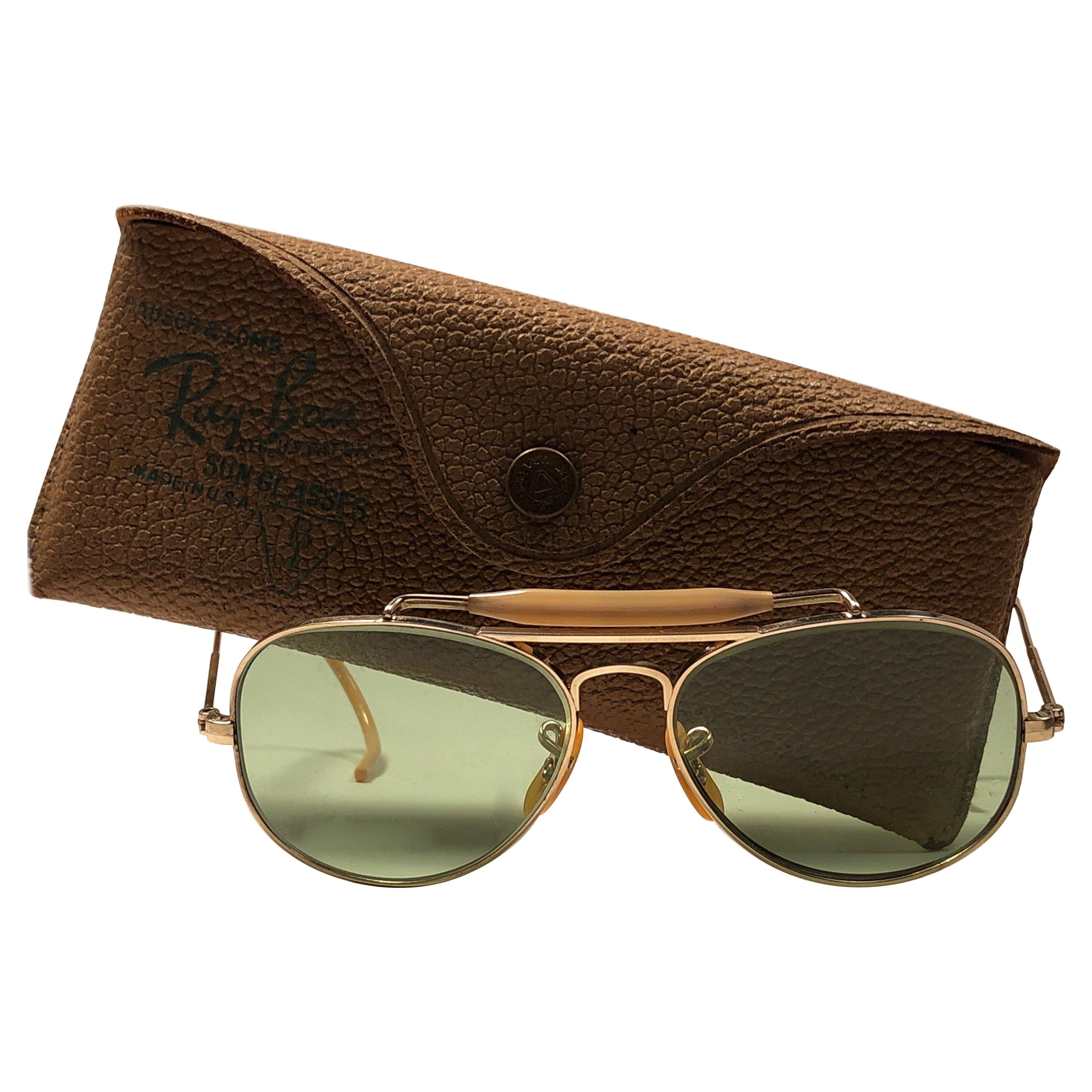 Rare Vintage 1940 Ray Ban Oudoorsman Smallest Size 12K Gold Filled Sunglasses For Sale