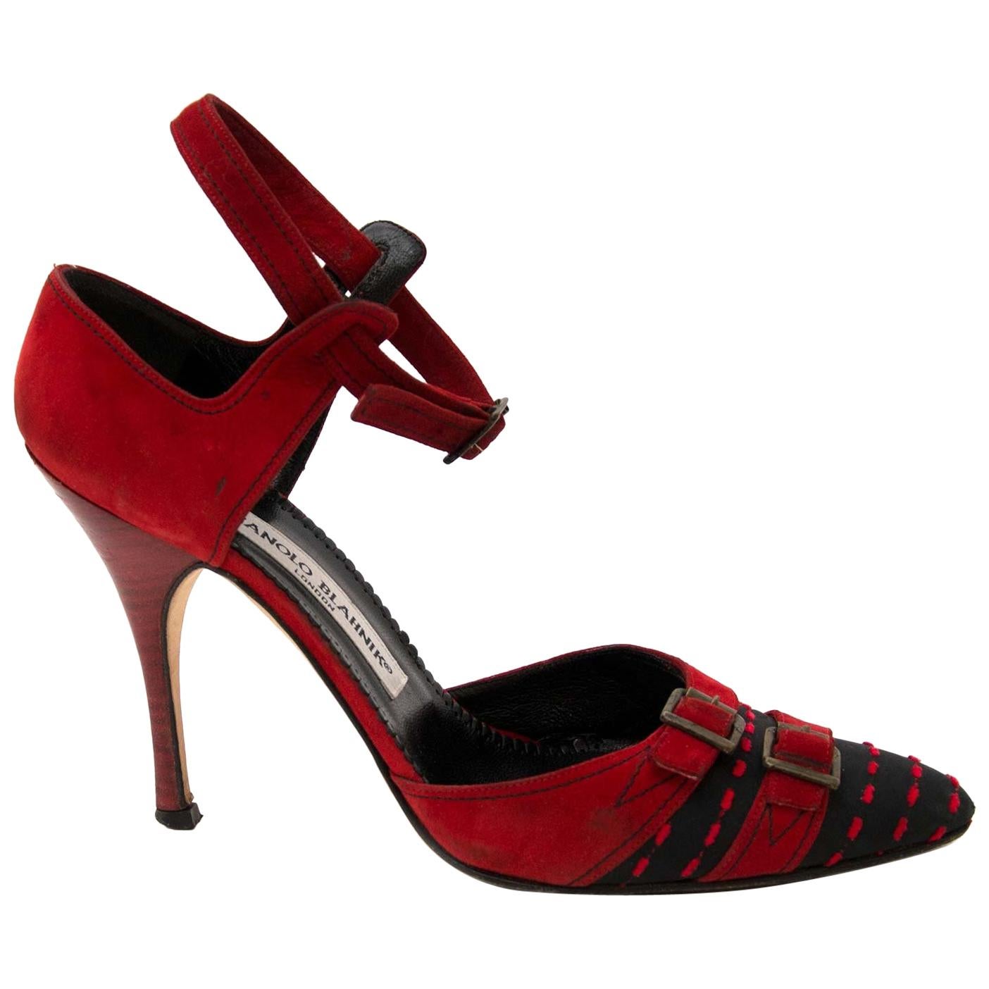 Manolo Blahnik Black And Red Stitched Pumps - Size 39.5 For Sale