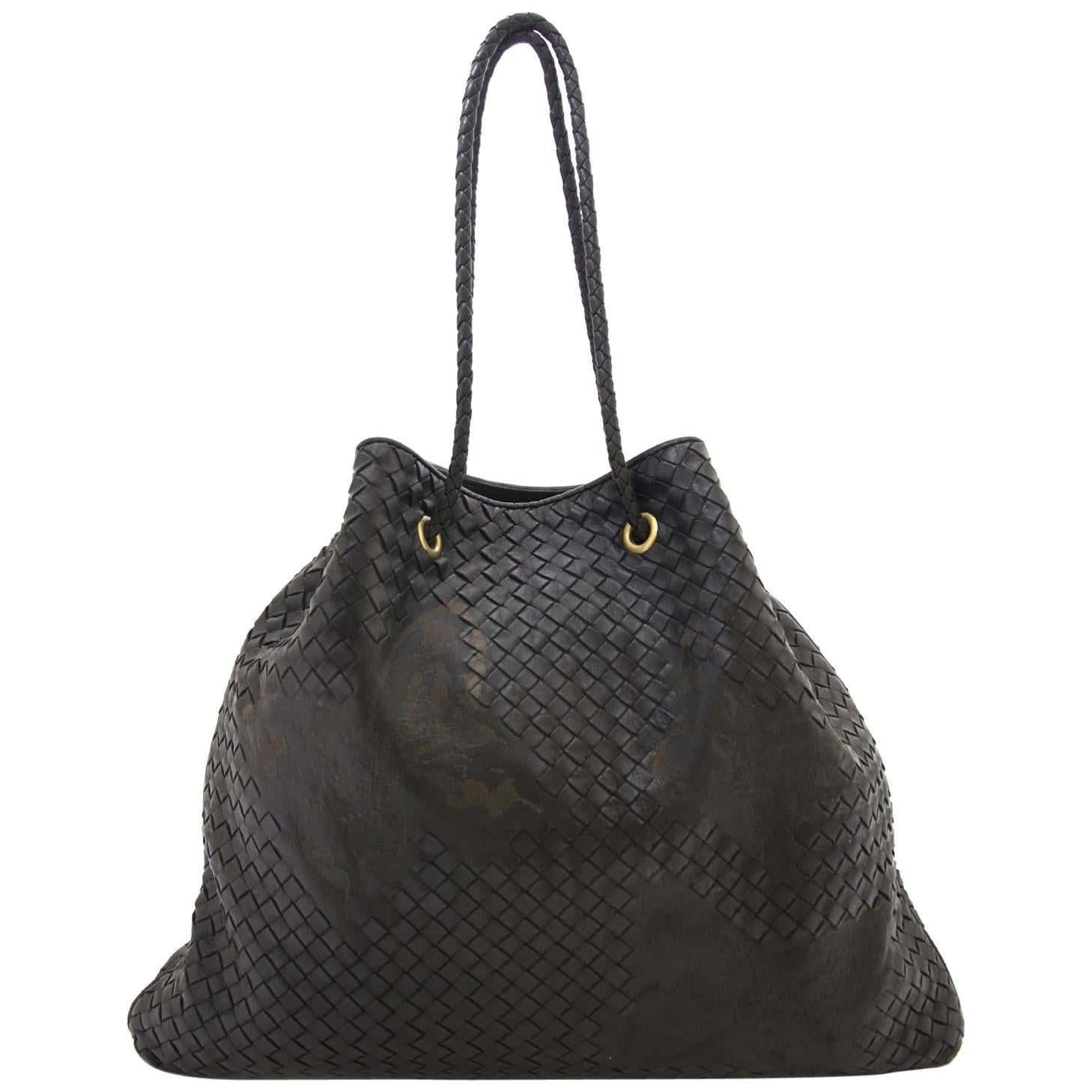 Bottega Veneta Waxed Leather Intrecciato Farfalle Drawstring Bag Nero Black