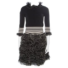 Alexander McQueen Monochrome Knit Ruffle Detail Top and Mini Skirt Set S/M