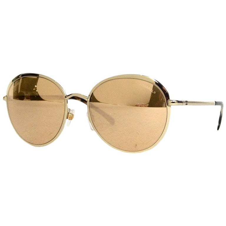 Chanel 18K Gold Mirrored Lenses and Metal Rounded Sunglasses W/ Case rt