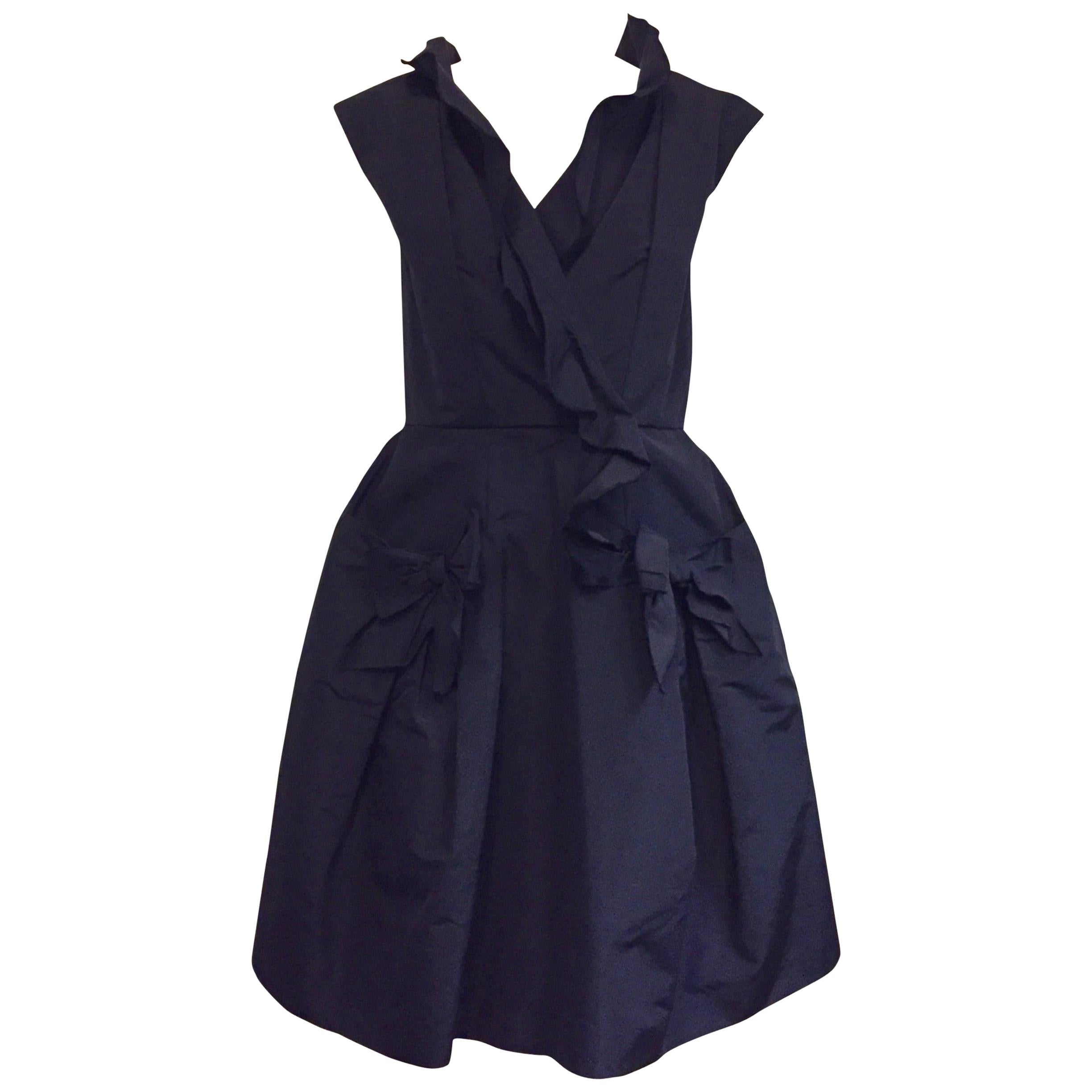 Oscar de la Renta Silk Ruffled Dress-Ultra Feminine! For Sale