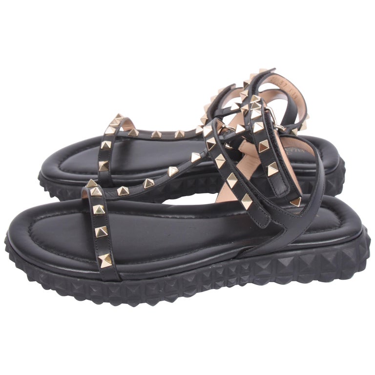 Valentino Free Rockstud Sandals - black at 1stDibs