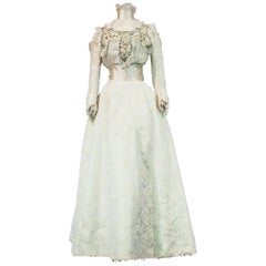 Edwardianisches Kleid aus Damast und Chiffon-Seide mit französischem Etikett:: um 1900