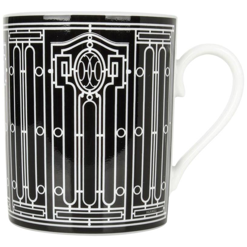 Hermes H Deco Mugs Black w/ White Set of 4