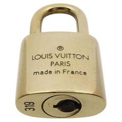 Louis Vuitton Gold Single Key Lock Pad Lock and Key 867595