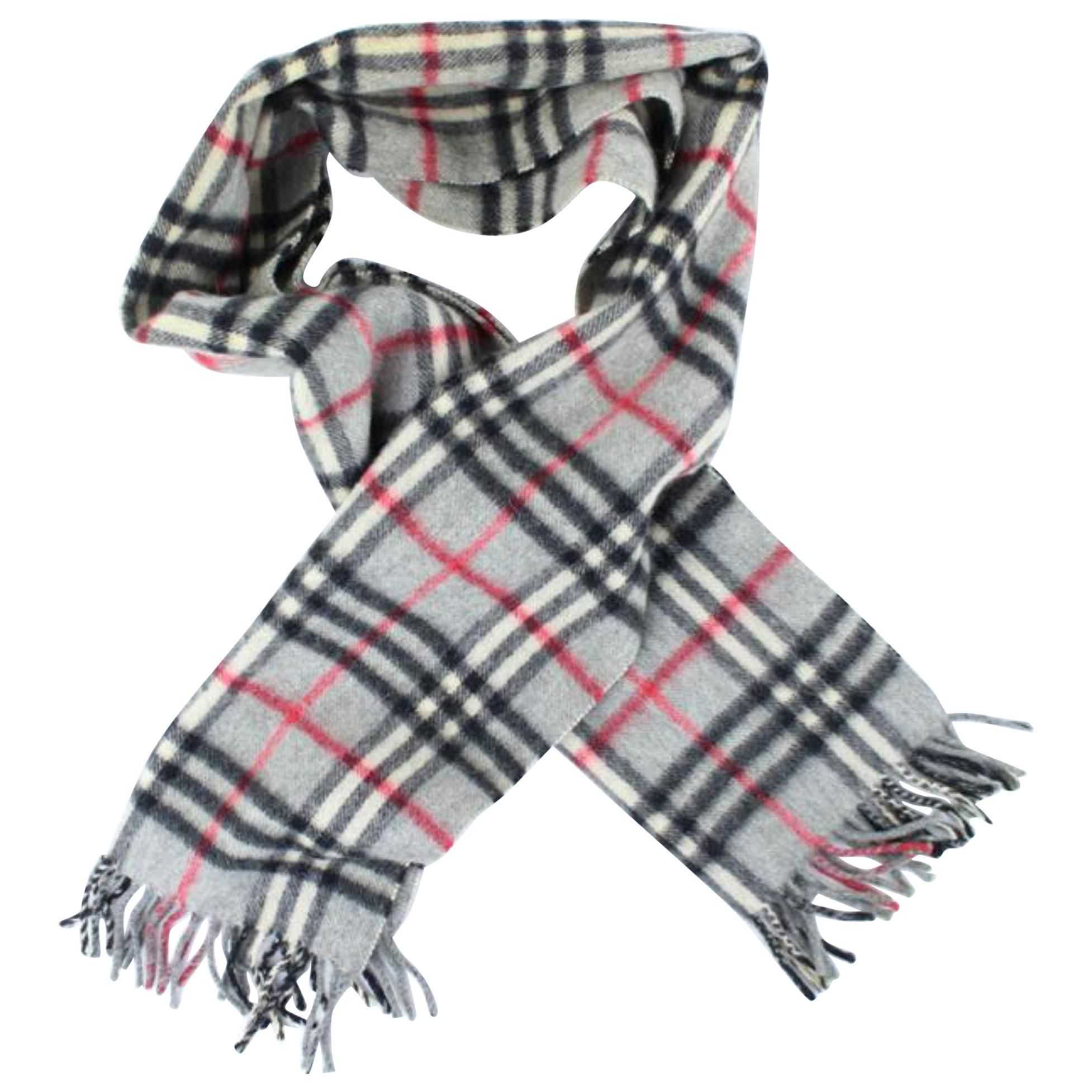 Burberry London Grey Nova Check Cashmere 7buj1026 Scarf/Wrap For Sale at 1stDibs