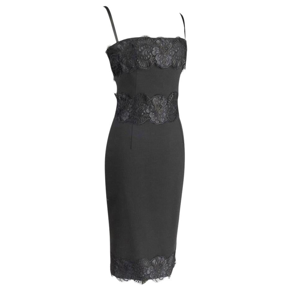 Dolce&Gabbana Cocktail / Dinner Sheath Dress Black w/ Lace Built in Bra 40 / 6 For Sale