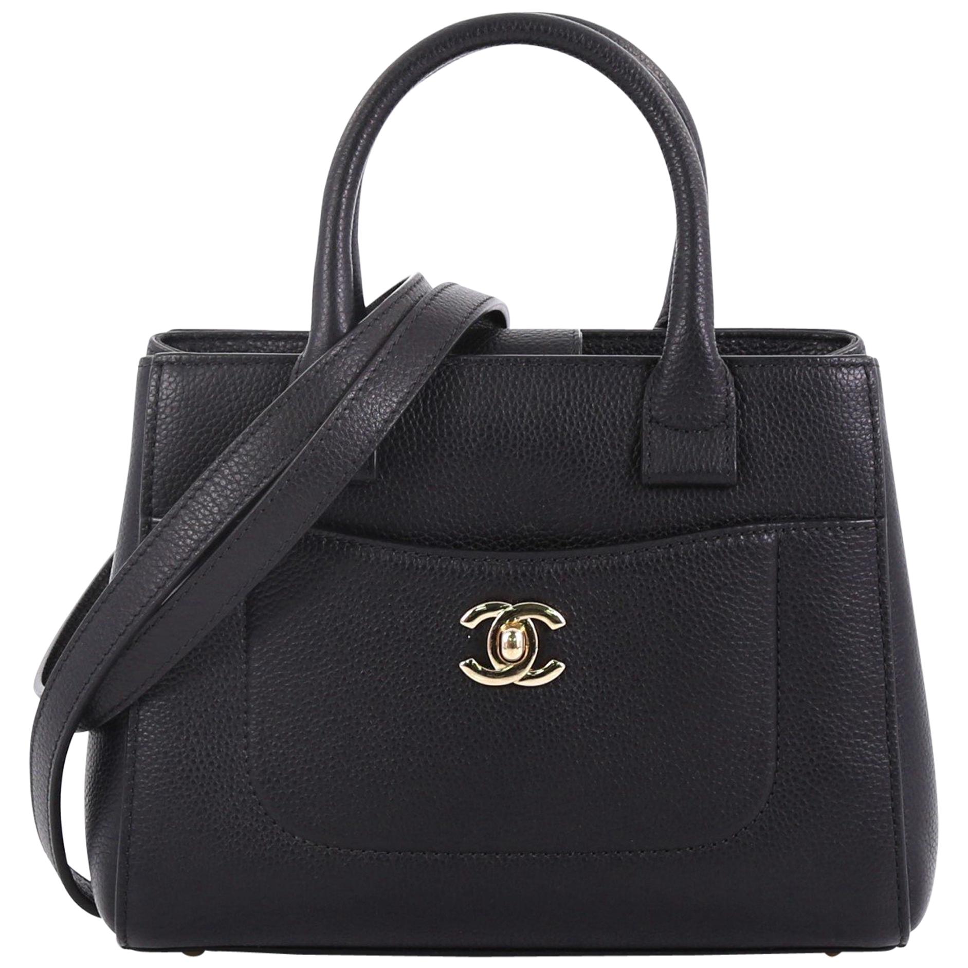 Chanel neo executive tote large sale