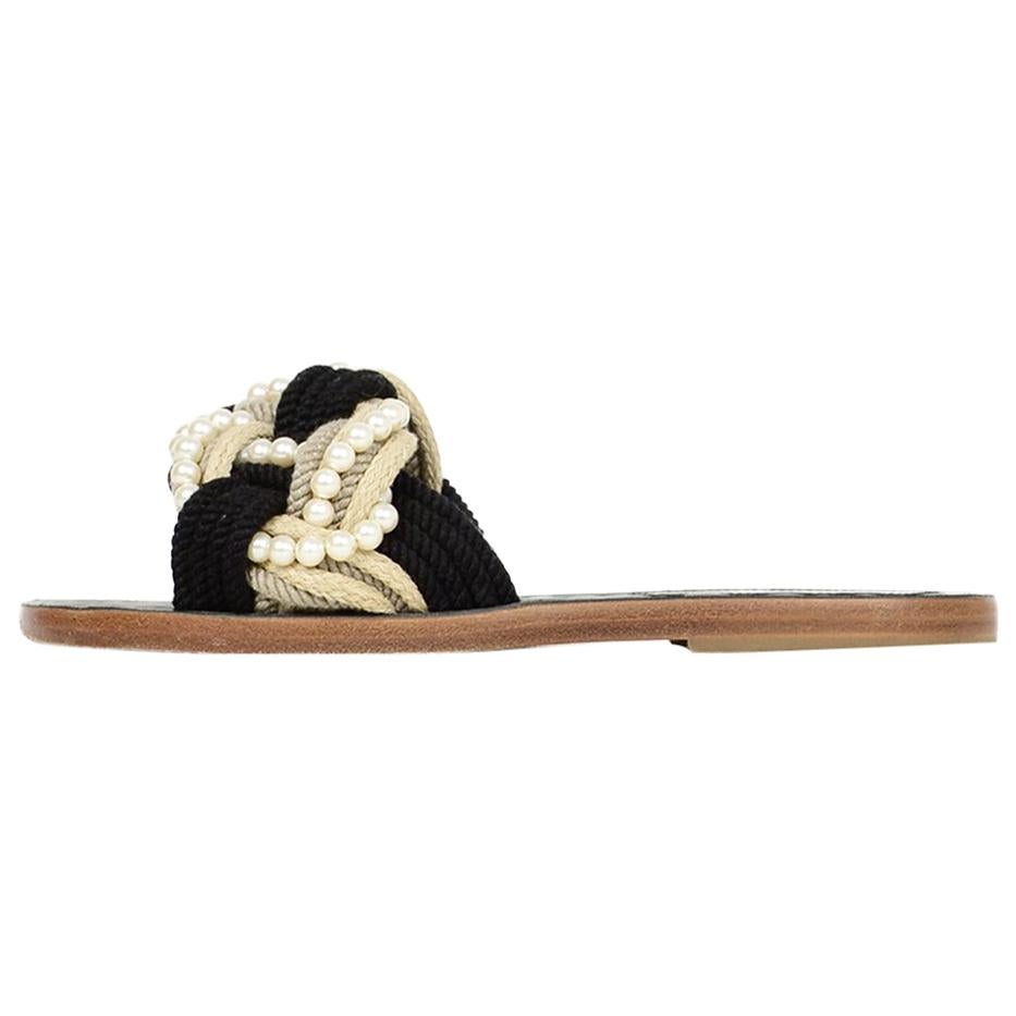 Chanel '17 Black/Beige Canvas/Leather Paris/Cuba Braided Pearl Slides Sz 39  For Sale at 1stDibs
