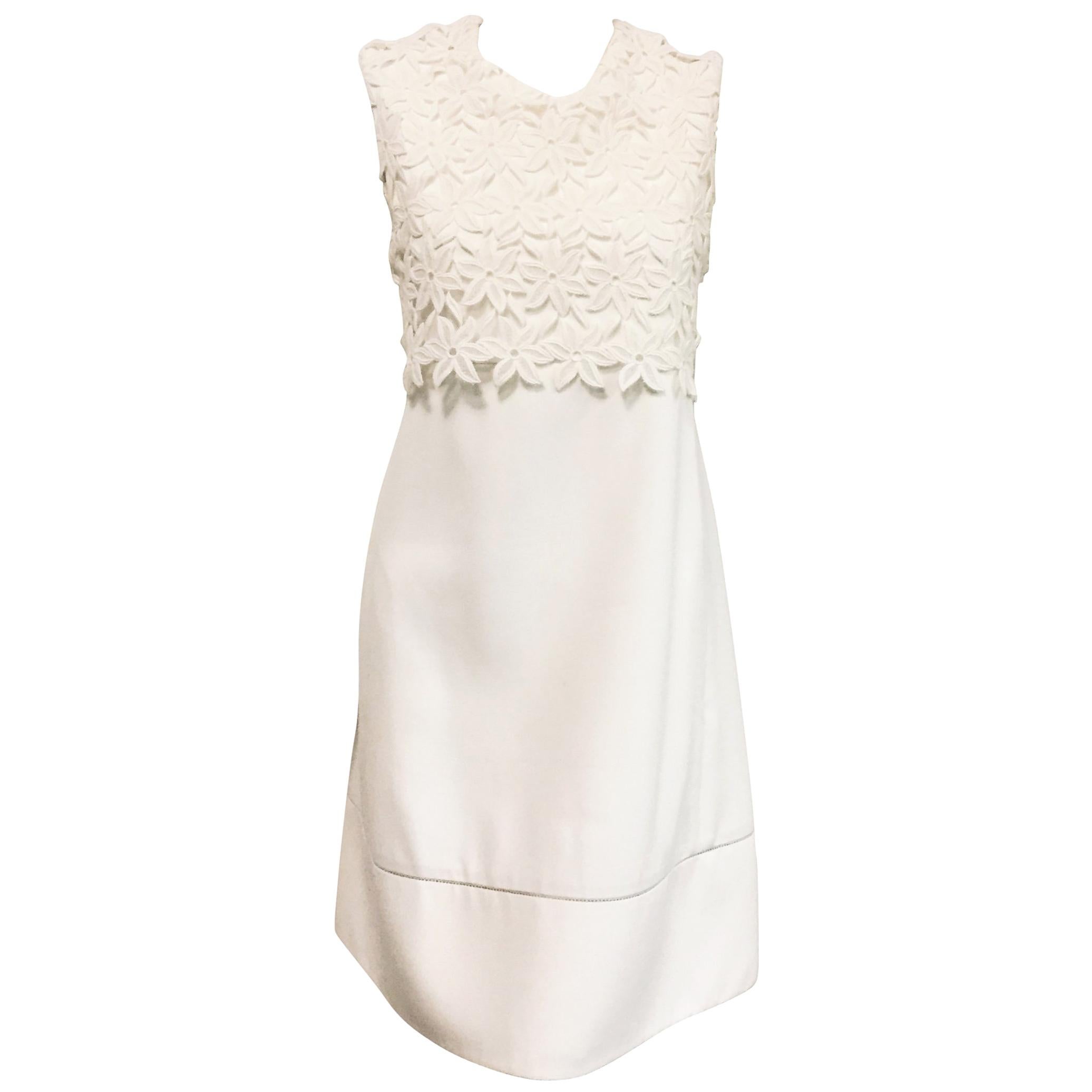 Classic Chloe Floral Lace Sleeveless White Cotton Dress For Sale