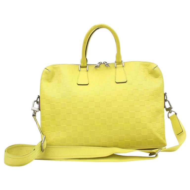Louis Vuitton Porte Neon Yellow Damier Infini865727 Green Leather Messenger  Bag For Sale at 1stDibs