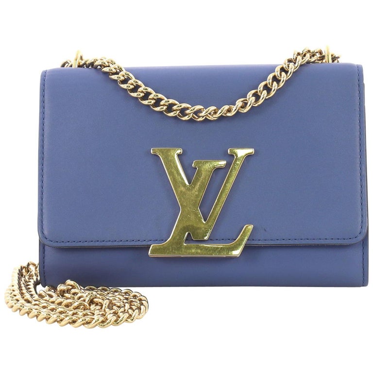 Louis Vuitton Chain Louise Clutch Leather MM at 1stdibs