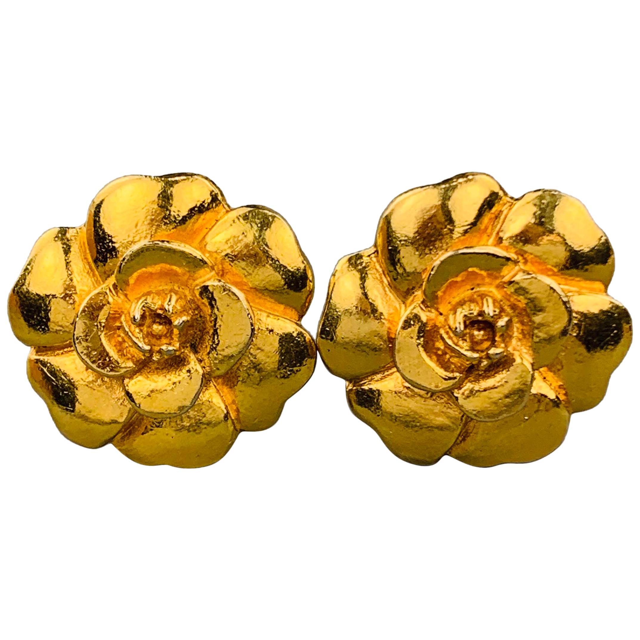 CHANEL VINTAGE Gold Tone Metal Camellia Clip On Earrings