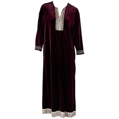 Burgundy Oscar de la Renta Velvet Maxi Dress