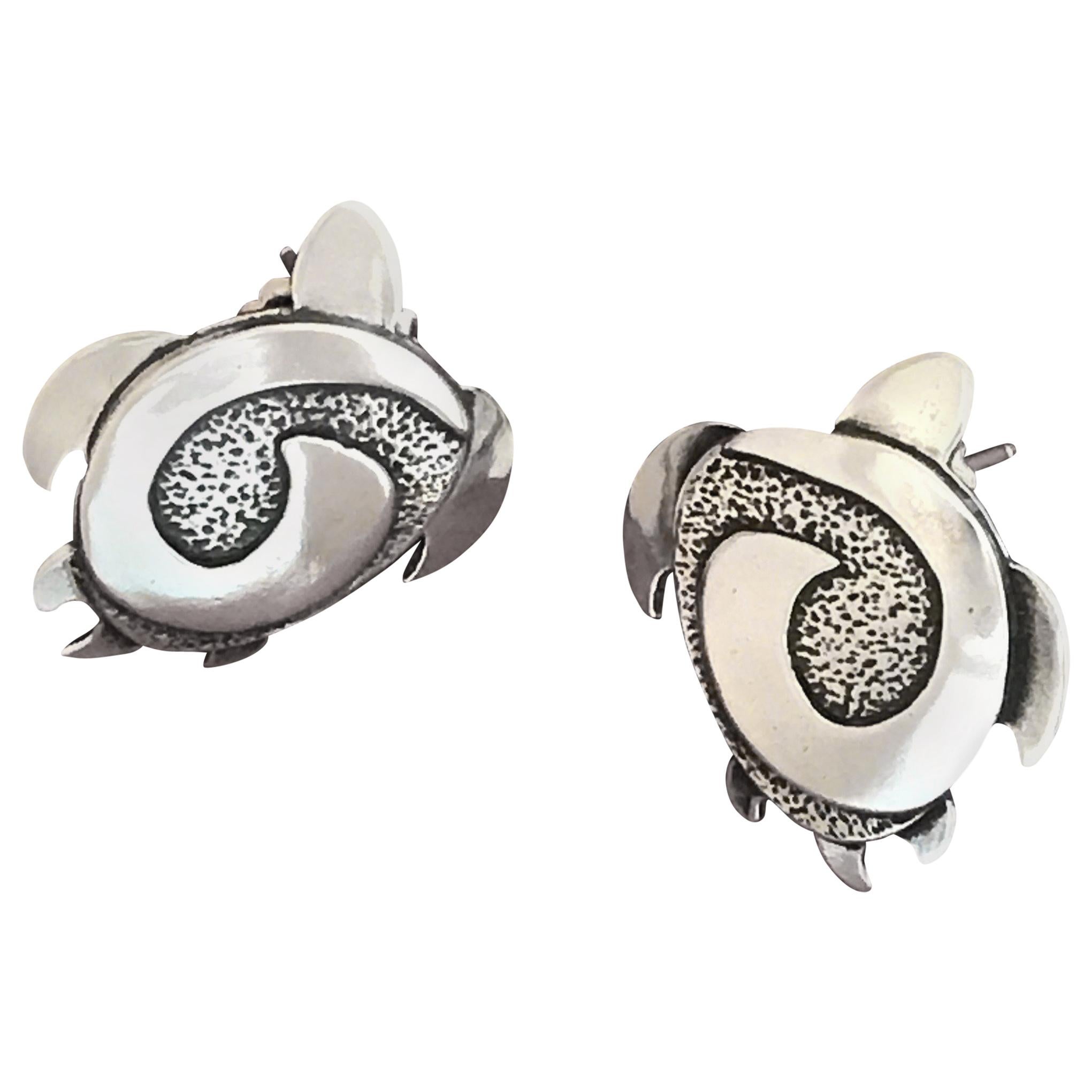 Turtle earrings, Melanie Yazzie, silver, post earrings, Turtles, contemporary  For Sale