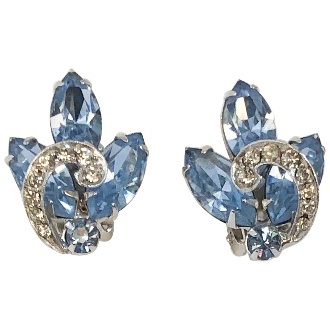 1950s Weiss Clip-on Sky Blue Rhinestone Earrings 