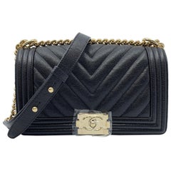 Chanel Caviar Chevron Quilted New Medium Boy Flap Black A67086