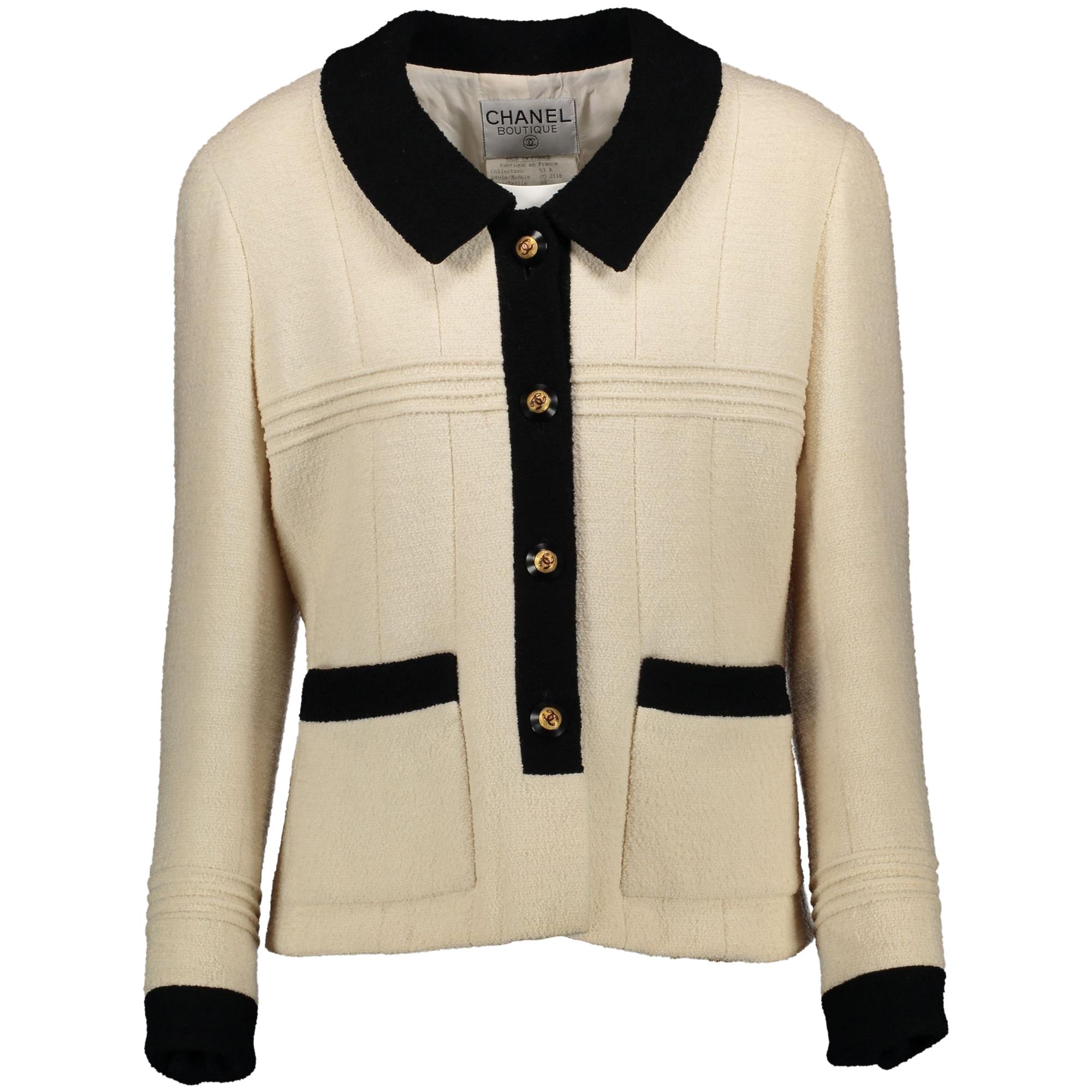 Chanel Black And White Tweed Jacket - Size 36