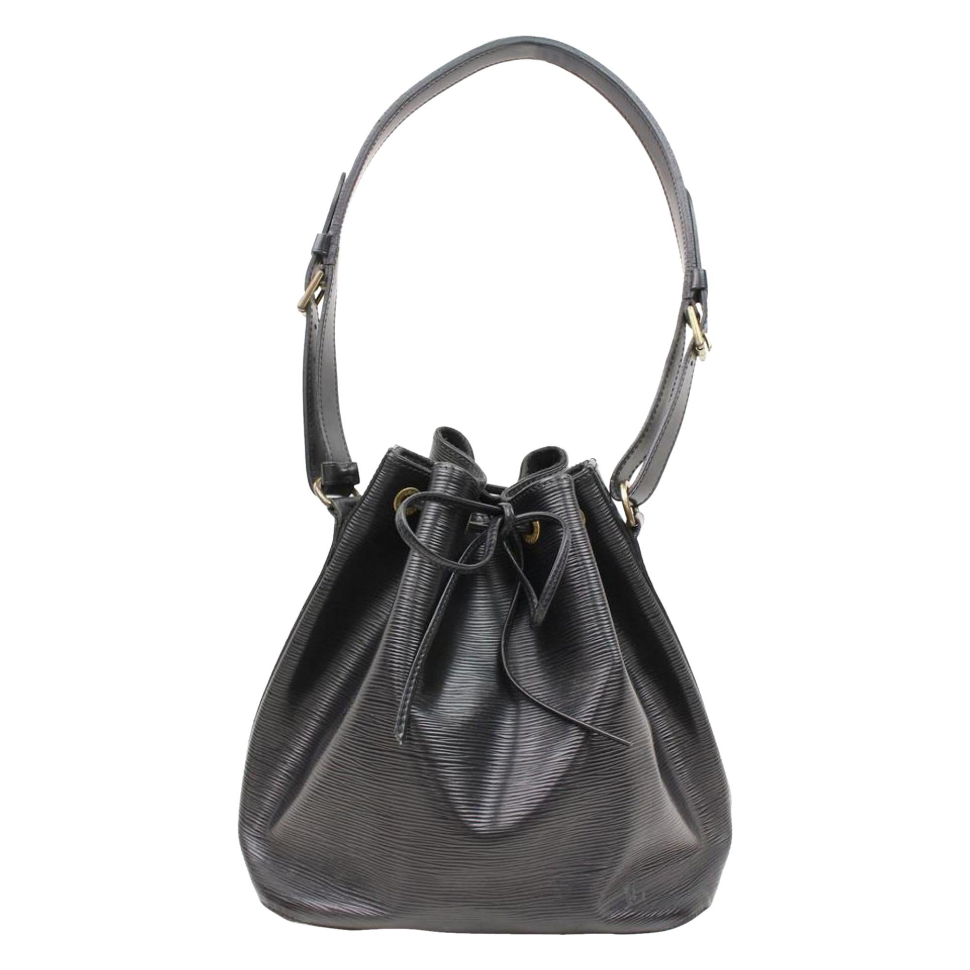 Louis Vuitton Petit Noe 866343 Black Leather Shoulder Bag For Sale