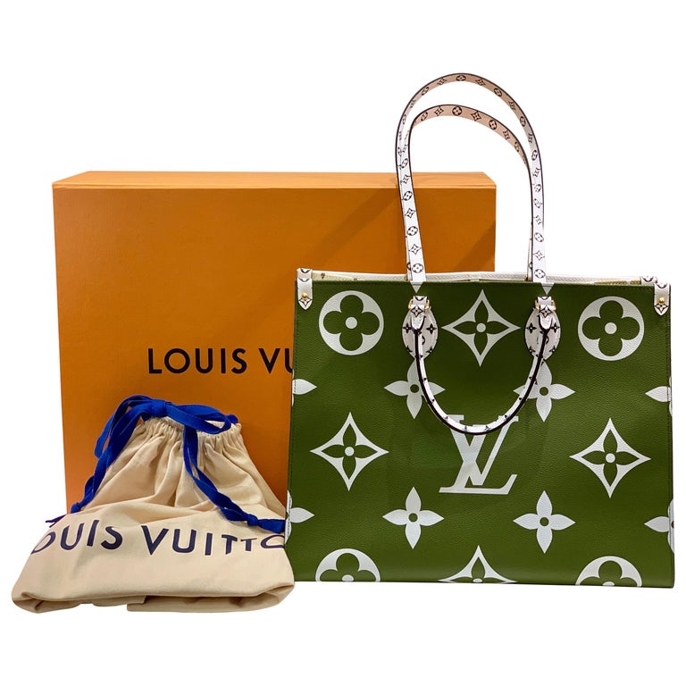 New Sold Out Louis Vuitton ONTHEGO Khaki/Beige Ladies Tote Bag Summer 2019 at 1stdibs