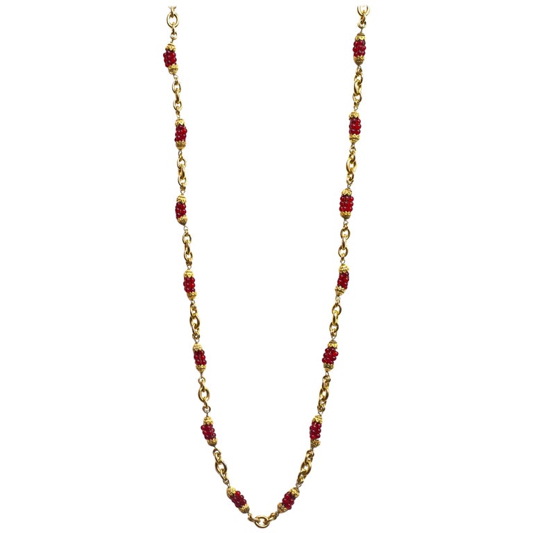 Chanel Vintage Red Bead and Gold Chain Link Necklace For Sale at 1stDibs