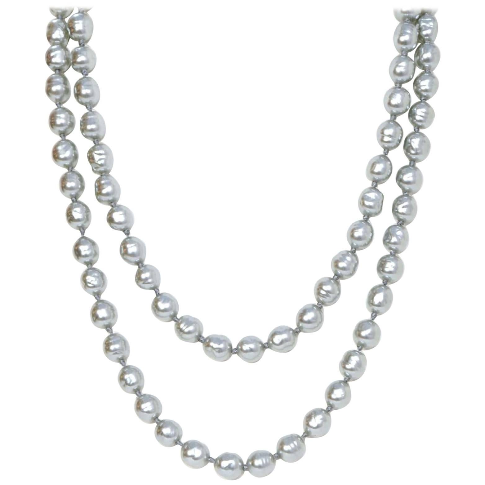 Chanel Vintage '81 Long Grey Pearl Necklace