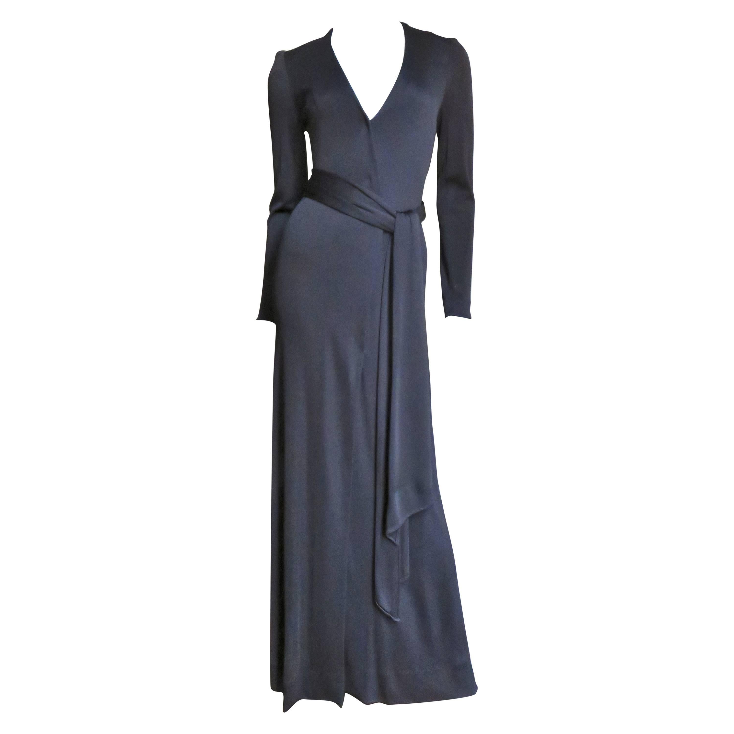 1970's Elegant Grey Halston Plunge Shirtwaist Maxi Dress