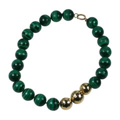 Perles de malachite surdimensionnées