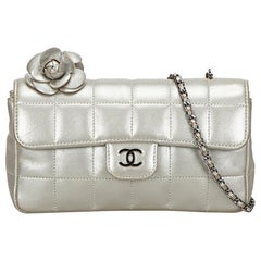 Chanel Choco Bar Camellia Lambskin Leather Chain Bag