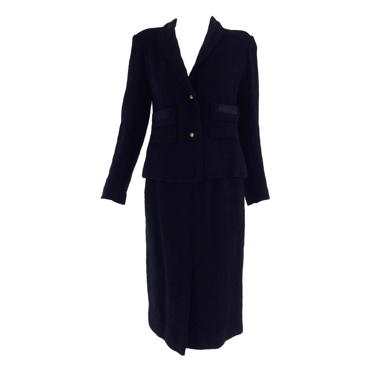Chanel Creations-Paris Black Boucle Wool Suit 1971 For Sale
