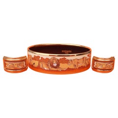 Hermès Enamel Printed Set Bracelet and Earrings Lions And Lionesses Ghw Size 65