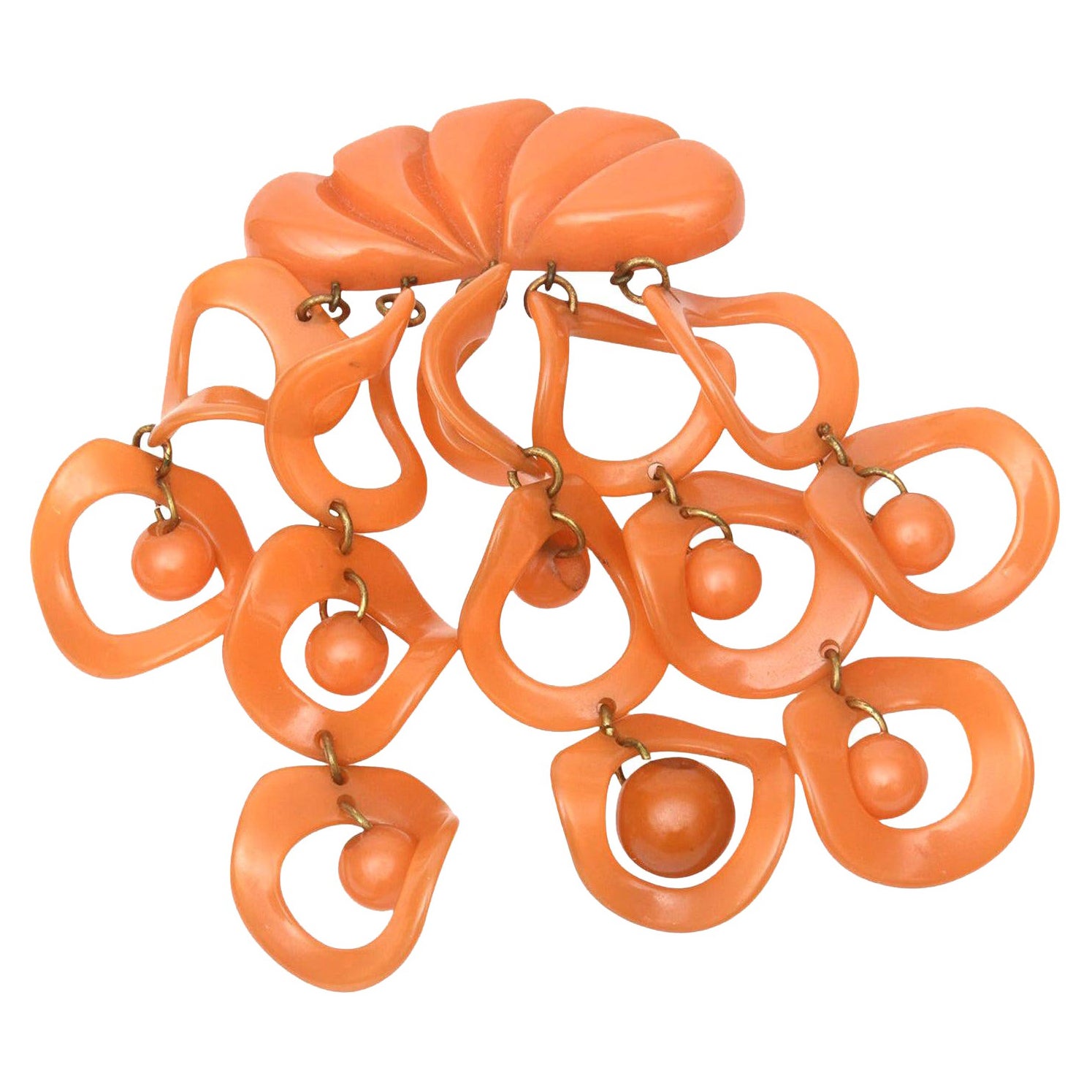 When did Bakelite jewelry stop being made?