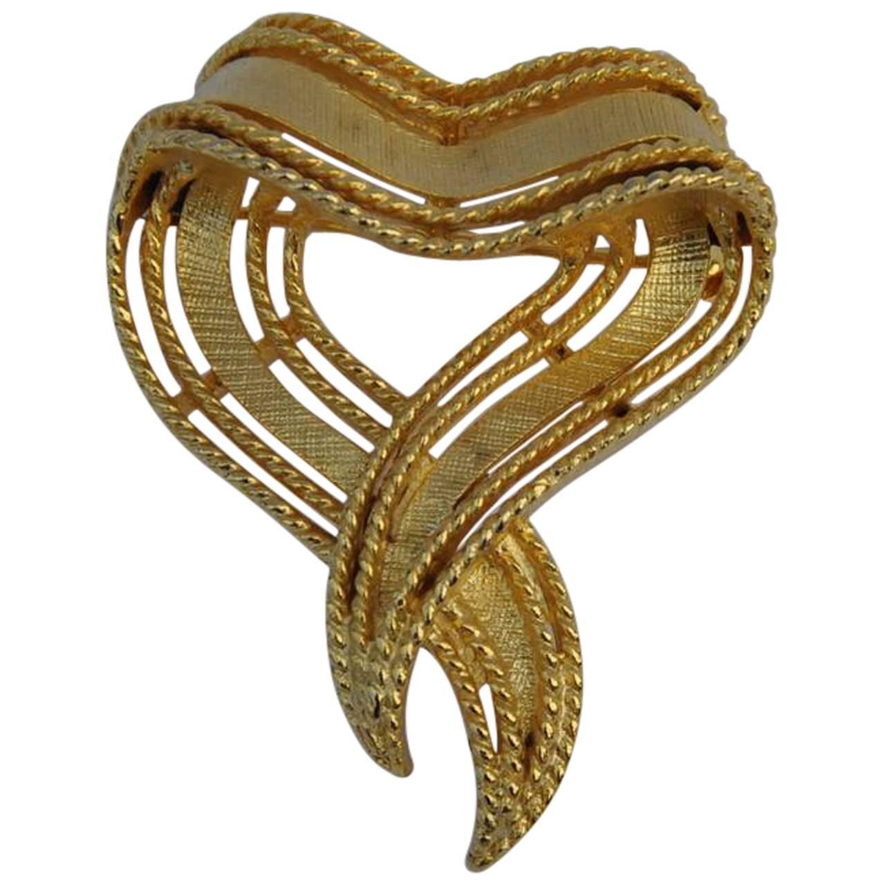 Gilded Gold Vermeil Filigree "Heart Bow" Brooch For Sale