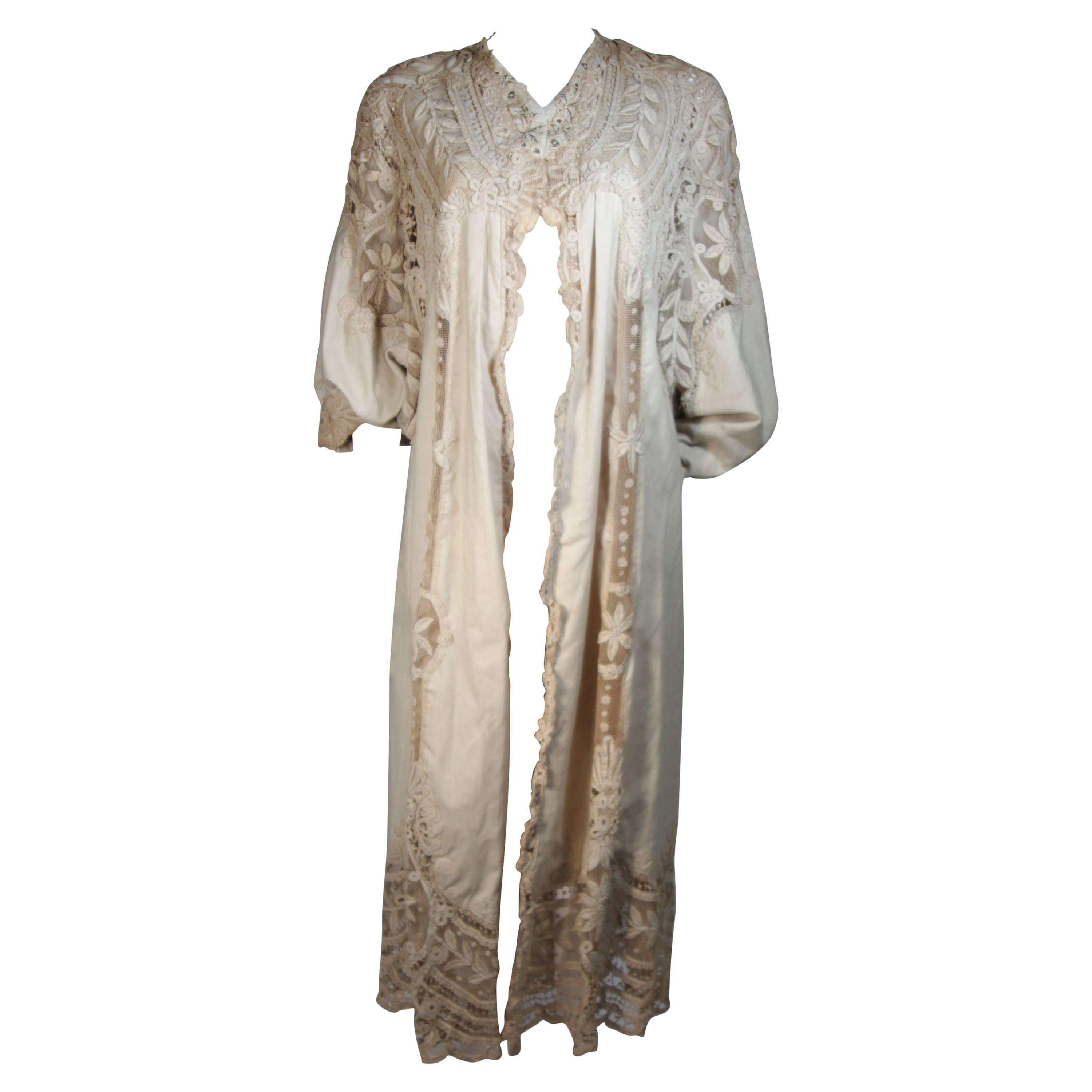 Antique Lace Coat with Bell Sleeve Detail For Sale