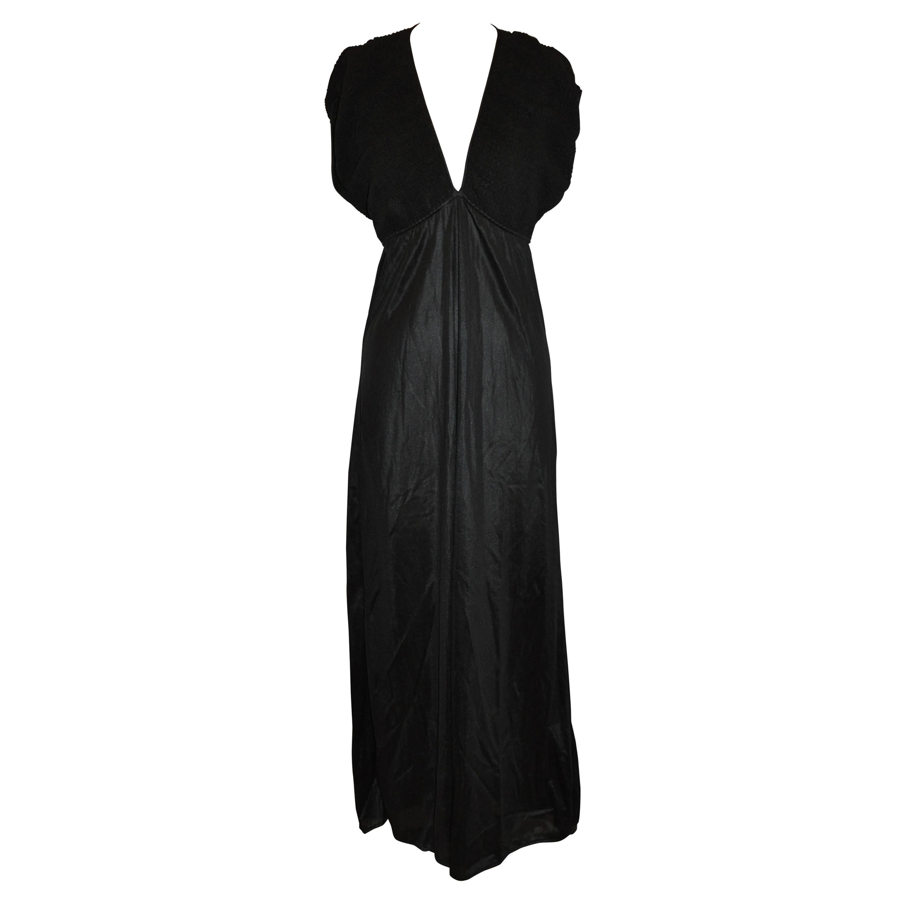 Black Empire-Style Stretch Lounge Maxi Dress For Sale