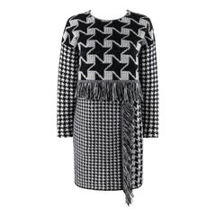 STELLA McCARTNEY Robe courte-pull droite pied-de-poule noire et blanche, défilé 2014