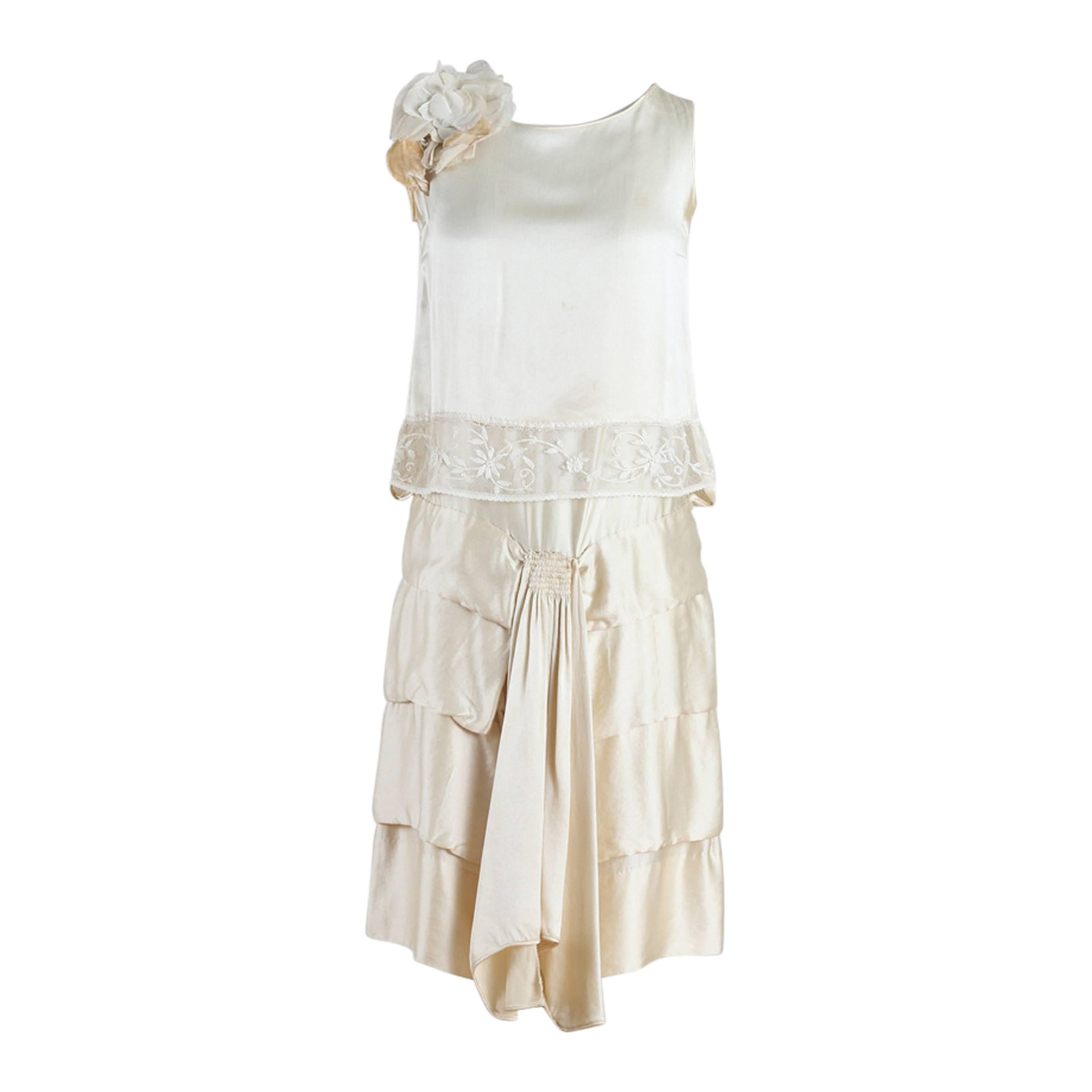 Vintage 1920s Ivory Silk Flapper Dress For Sale