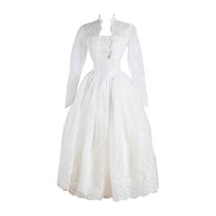 Vintage 1950s White Floral Embroidered Wedding Dress