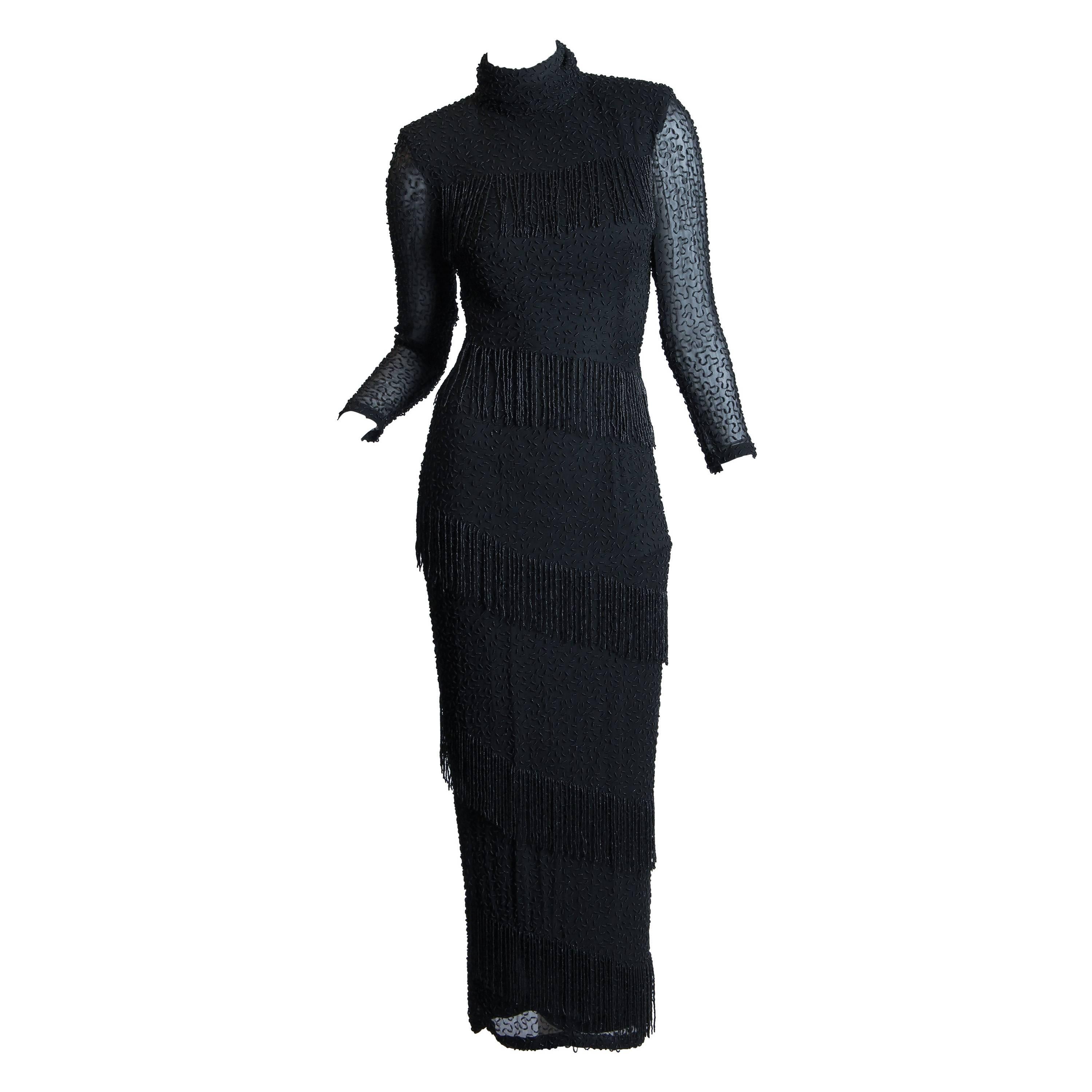 1980er BOB MACKIE Schwarzes langärmeliges Kleid aus Seidenchiffon mit Perlen und Fransen im Angebot