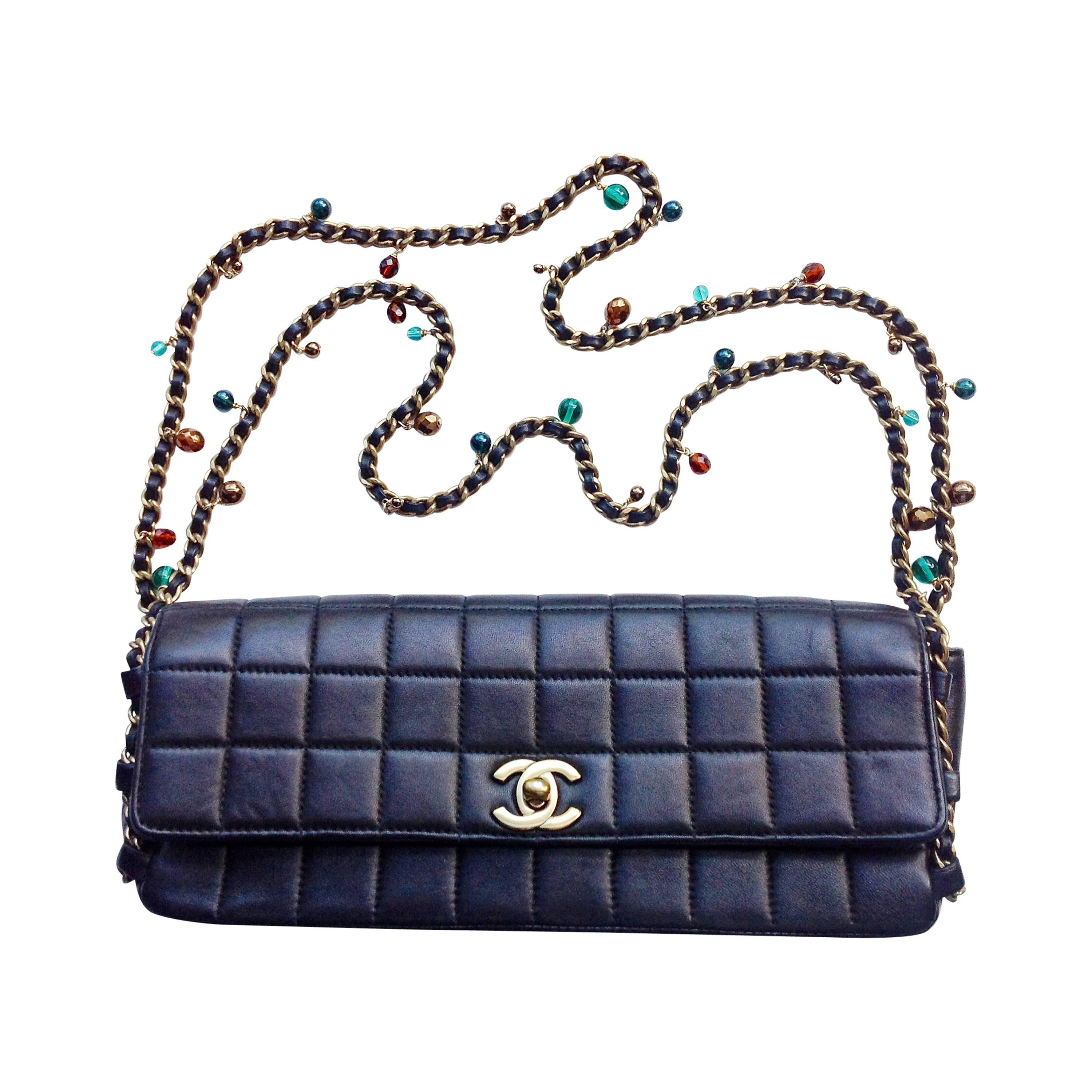 Vintage ✿*ﾟCHANEL BLACK Chain Gripoix Glass Pearl Lambskin Clutch Bag Handbag For Sale