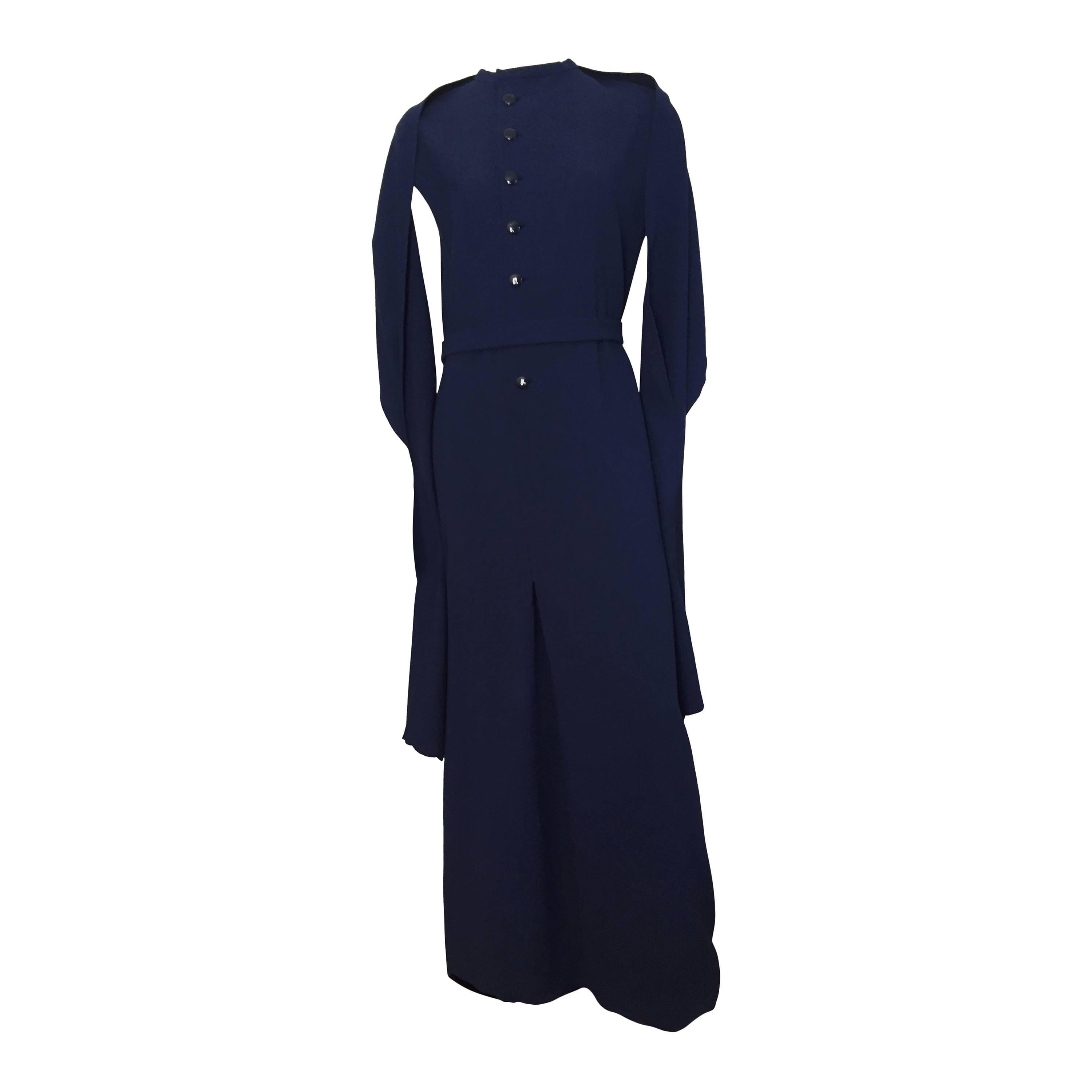 Pauline Trigere 70s navy wool long dress with shawl size 12 / 14. For Sale